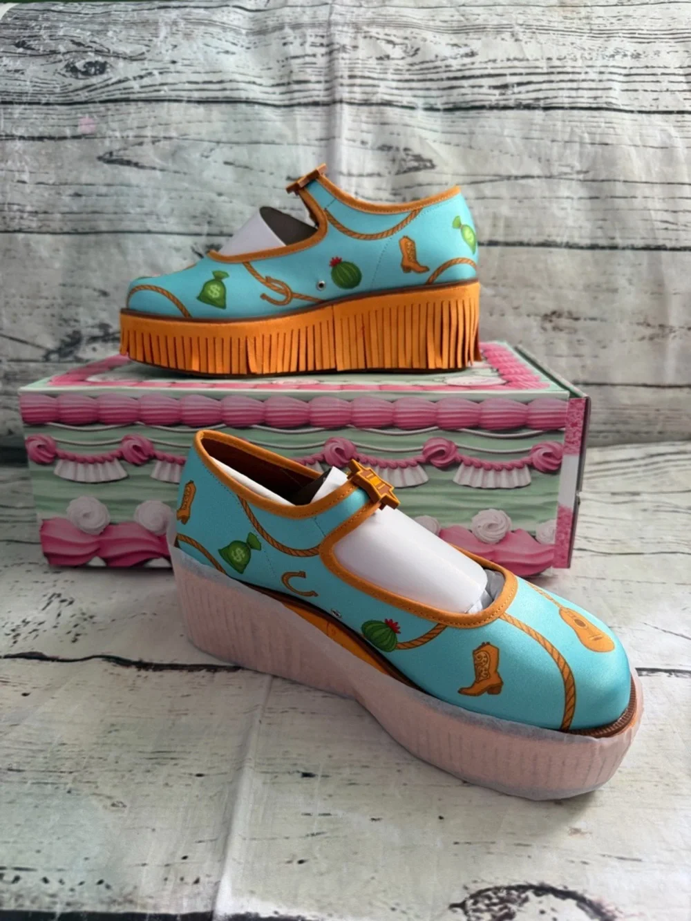 Chocolaticas® Sheriff Women's Mary Jane Platform